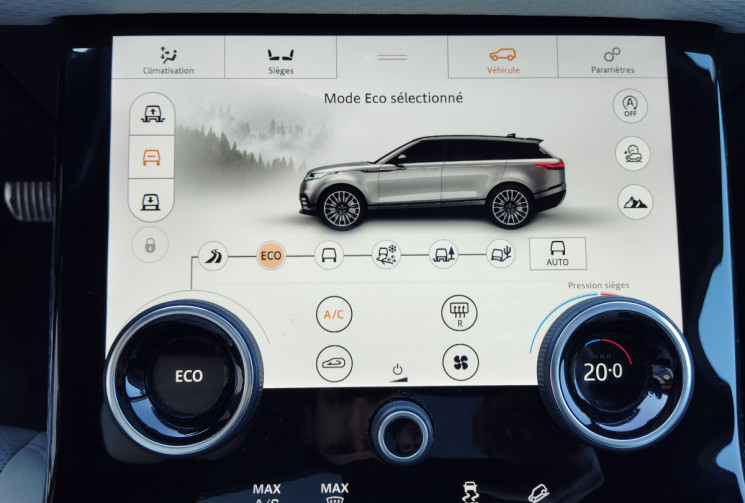 Land-Rover RANGE ROVER VELAR 3.0D V6 300CV R-DYNAMIC SE AWD BVA 