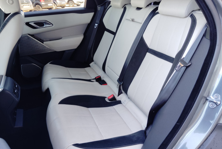Land-Rover RANGE ROVER VELAR 3.0D V6 300CV R-DYNAMIC SE AWD BVA 