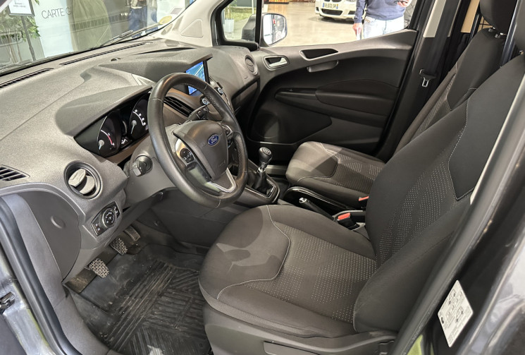 Ford COURRIER Transit Courier 1.5 TDCI 100 ch Titanium