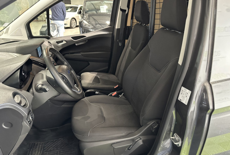 Ford COURRIER Transit Courier 1.5 TDCI 100 ch Titanium