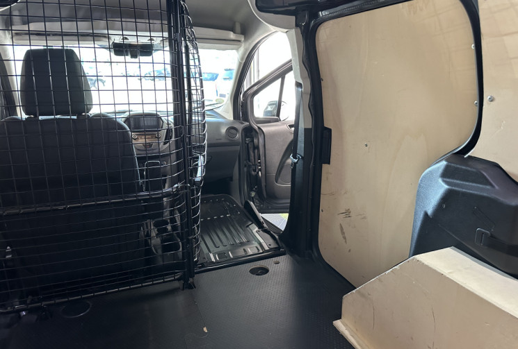 Ford COURRIER Transit Courier 1.5 TDCI 100 ch Titanium