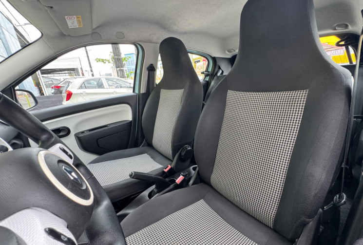 Renault Twingo III 1.0 SCe 12V 70 cv Life Euro6c // chaine de distribution // très peu kilométrée