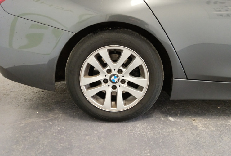 BMW SERIE 3 TOURING (F31) 320 D 163CV  EFFICIENT DYNAMIC FINITION CONFORT GARANTIE 6 MOIS