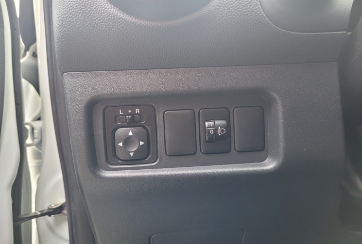 Mitsubishi SPACE STAR 1.0 MIVEC 71 CH