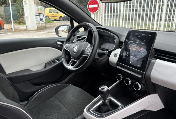 Renault CLIO V 1.0 TCE 90 INTENS * ENTRETIEN A JOUR * ECRAN 9.3 CARPLAY