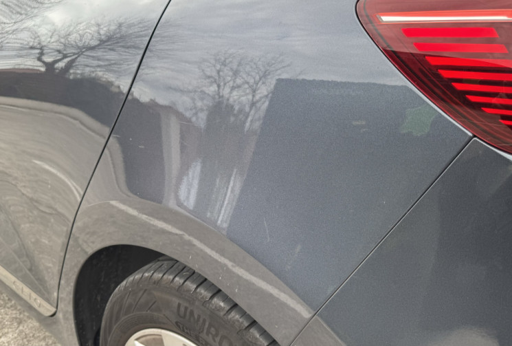 Renault CLIO V 1.0 TCE 90 INTENS * ENTRETIEN A JOUR * ECRAN 9.3 CARPLAY