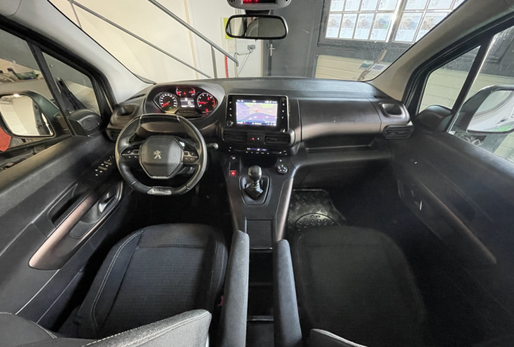 Peugeot Rifter GT Line  BlueHDi 130ch S&S Standard ( Caméra de recul + Carplay) 