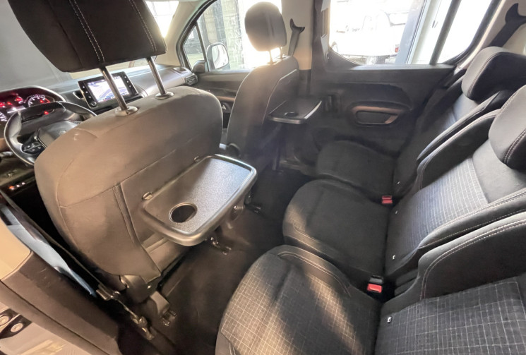 Peugeot Rifter GT Line  BlueHDi 130ch S&S Standard ( Caméra de recul + Carplay) 
