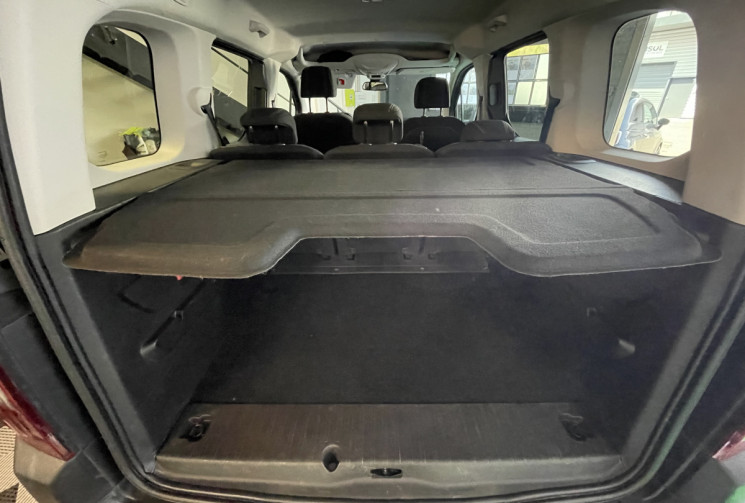 Peugeot Rifter GT Line  BlueHDi 130ch S&S Standard ( Caméra de recul + Carplay) 