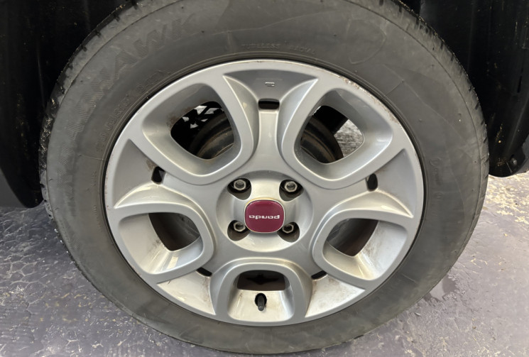 FIAT Panda 4x4 III 0.9 8v TwinAir 85ch S&S Trekking REVISION A JOUR/PNEUS AVANT NEUFS/GARANTIE 12M