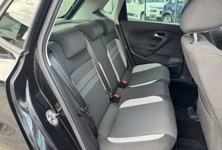Volkswagen Polo V / 1.6 TDI / 90 CH / LIFE