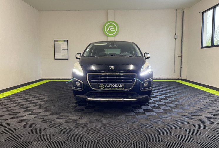 Peugeot 3008 1.2 Puretech 130cv Active + Toit Panoramique + Attelage / Distribution à jour