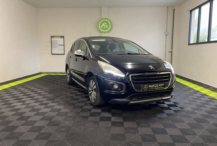 Peugeot 3008 1.2 Puretech 130cv Active + Toit Panoramique + Attelage / Distribution à jour
