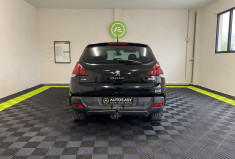 Peugeot 3008 1.2 Puretech 130cv Active + Toit Panoramique + Attelage / Distribution à jour