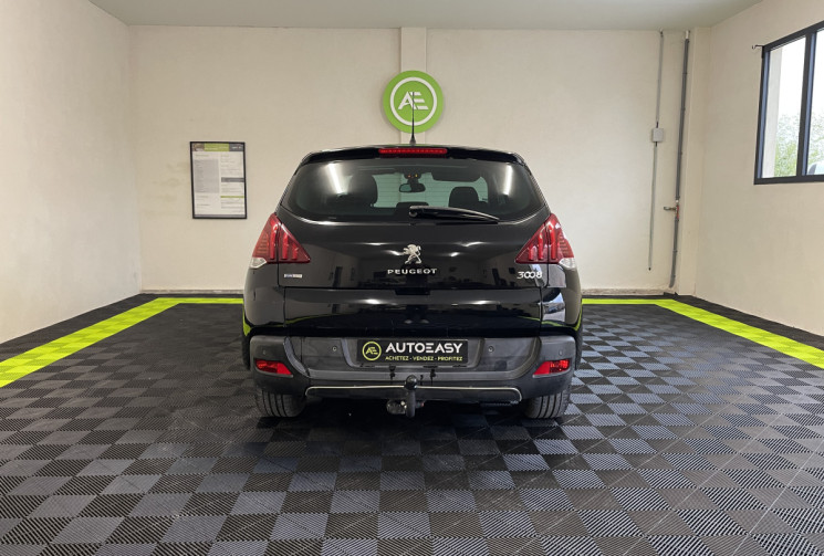 Peugeot 3008 1.2 Puretech 130cv Active + Toit Panoramique + Attelage / Distribution à jour