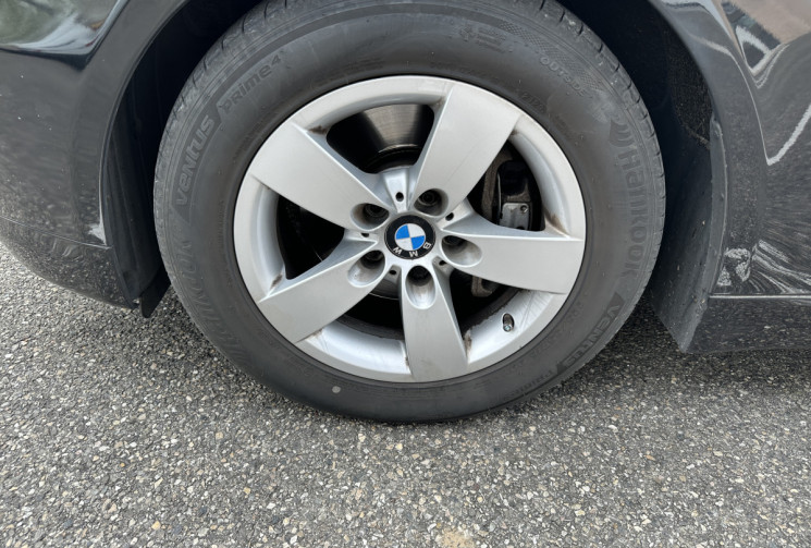 BMW Série 5 520d 177 ch Excellis / Nombreuses factures / Rien à prévoir / Etat excellent