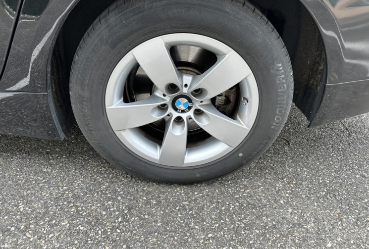 BMW Série 5 520d 177 ch Excellis / Nombreuses factures / Rien à prévoir / Etat excellent