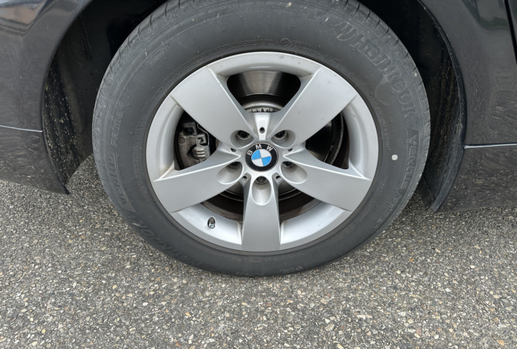 BMW Série 5 520d 177 ch Excellis / Nombreuses factures / Rien à prévoir / Etat excellent