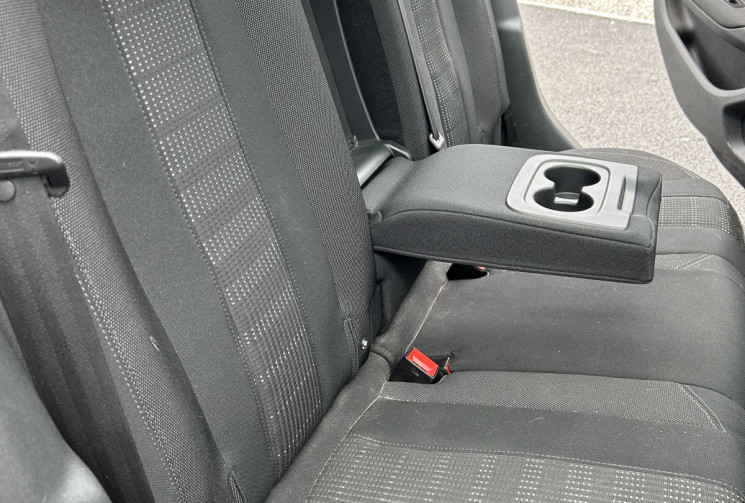 Peugeot 308 SW 1.6l  BlueHDI ALLURE EAT6 Toit panoramique