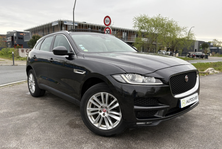 Jaguar F-Pace 180ch Portfolio 2.0d * Toit Ouvrant * 4x4 * BVA8 * Caméra * Meridian * Sièges Elec 