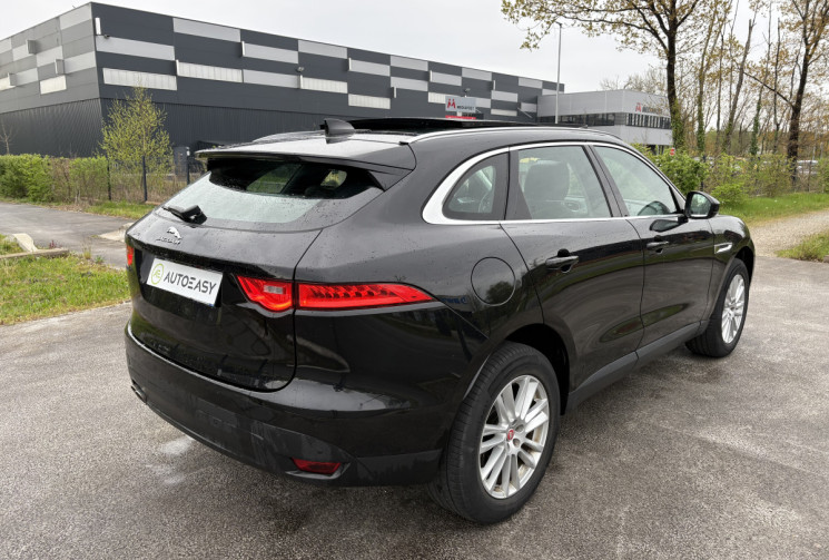 Jaguar F-Pace 180ch Portfolio 2.0d * Toit Ouvrant * 4x4 * BVA8 * Caméra * Meridian * Sièges Elec 