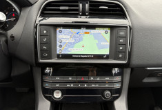 Jaguar F-Pace 180ch Portfolio 2.0d * Toit Ouvrant * 4x4 * BVA8 * Caméra * Meridian * Sièges Elec 