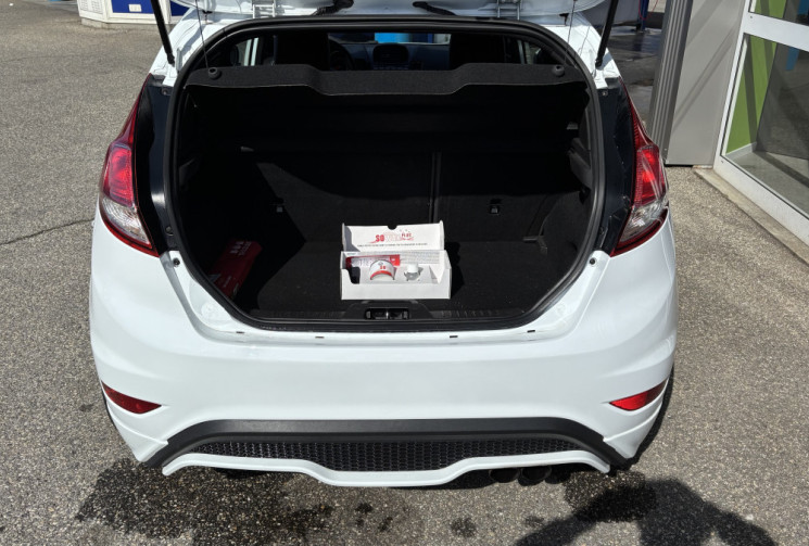 Ford Fiesta VI phase 2 ST 1.6T ecoboost 182 cv