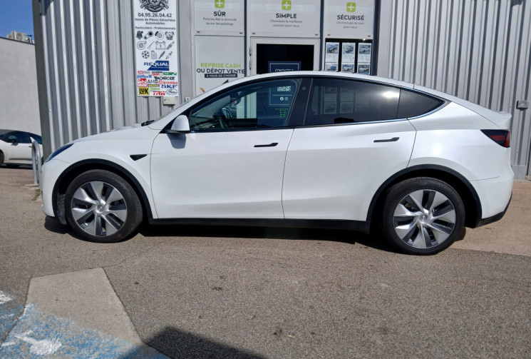 Tesla Model Y GRAND AUTONOMIE 4X4 514 Maximum Long Range AWD