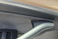 Tesla Model Y GRAND AUTONOMIE 4X4 Maximum Range AWD
