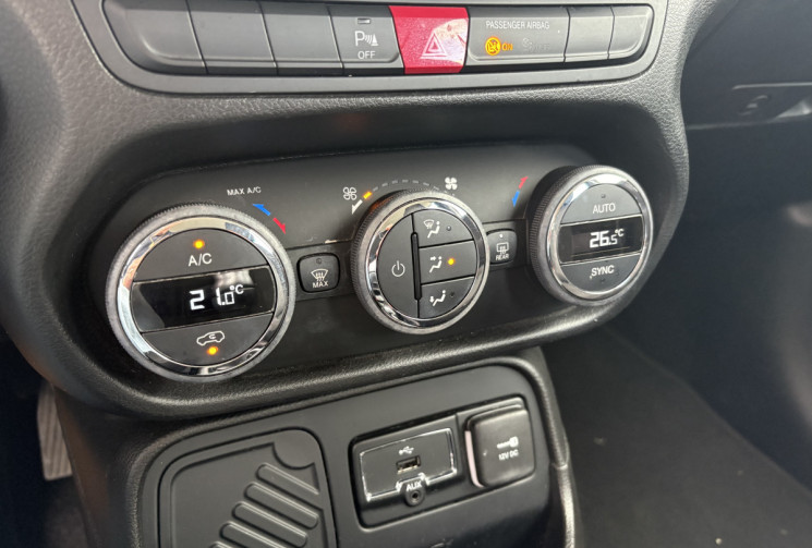 Jeep RENEGADE LONGITUDE 120 cv 1.6 CRD * Distribution Faite 03/2025 & Entretien complet * Radar