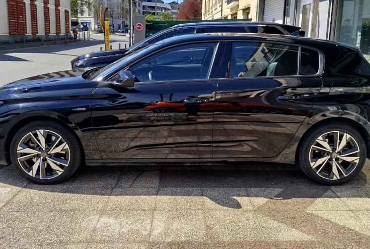 Peugeot 308 PHEV 180 e-EAT8 Active Pack