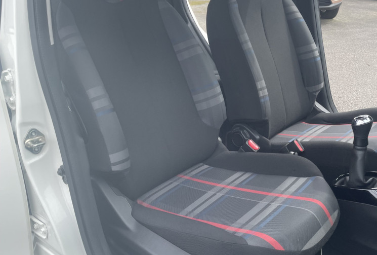 Peugeot 108 1.2 VTi 12V 82 CV GT LINE