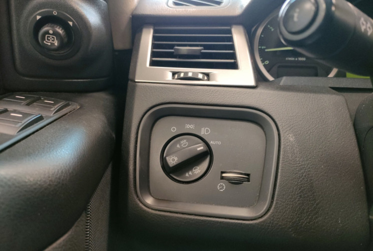 Land-Rover RANGE ROVER SPORT 2.7 TDV6 HSE 2007 4x4 (L320)