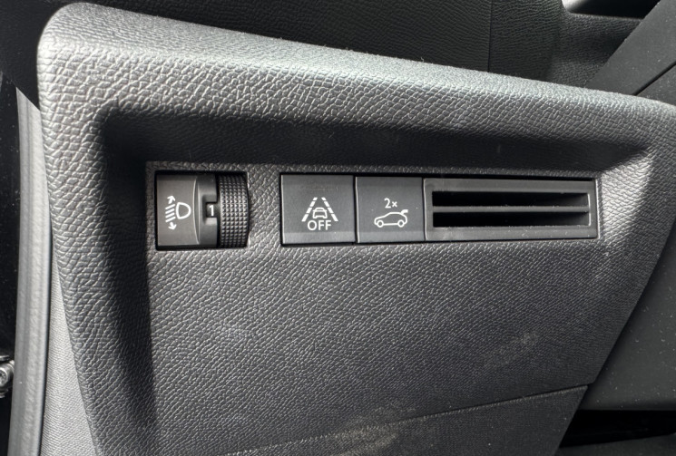 Citroën C4 X BlueHDi 130ch Feel Pack EAT8