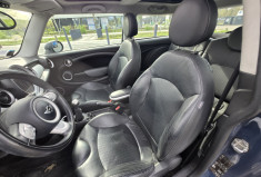 Mini Cooper 2 (R56) 1.6 i 16V 120cv * toit ouvrant pano * écran * full cuir * sièges chauffants*    