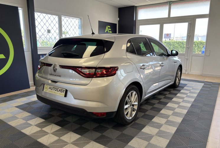 Renault Megane IV HATCHBACK 1.5 DCI EDC6 110 BUSINESS / KIT DISTRIBUTION NEUF
