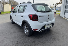 Dacia Sandero 0.9 ECO-G 90ch Stepway ESSENCE/GPL / ATTELAGE / ROUE DE SECOUR / ECRAN TACTILE