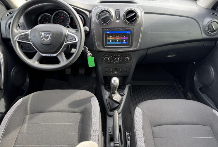 Dacia Sandero 0.9 ECO-G 90ch Stepway ESSENCE/GPL / ATTELAGE / ROUE DE SECOUR / ECRAN TACTILE