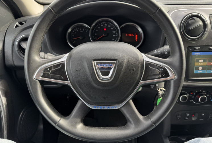Dacia Sandero 0.9 ECO-G 90ch Stepway ESSENCE/GPL / ATTELAGE / ROUE DE SECOUR / ECRAN TACTILE