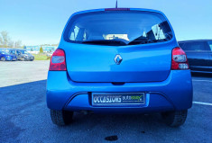 Renault Twingo 1.2 16V 75 CH AUTHENTIQUE 