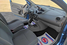 Renault Twingo 1.2 16V 75 CH AUTHENTIQUE 