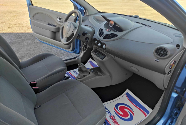 Renault Twingo 1.2 16V 75 CH AUTHENTIQUE 