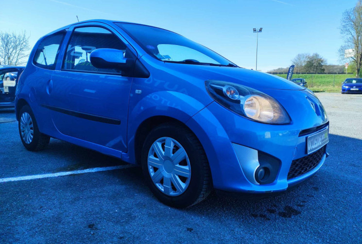 Renault Twingo 1.2 16V 75 CH AUTHENTIQUE 