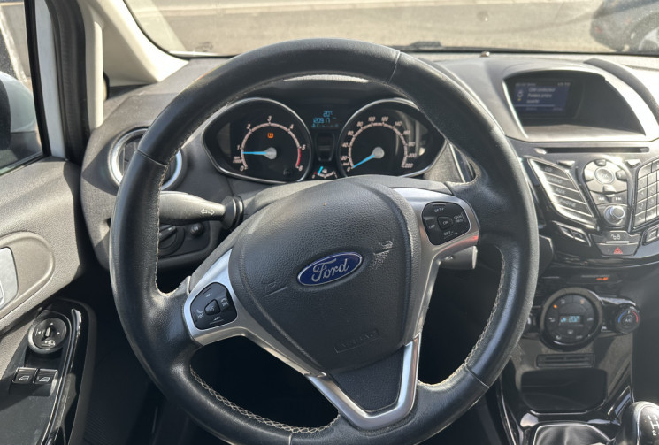 Ford Fiesta 1.5 TDCI 95 CH TITANIUM