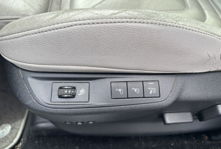 Citroën DS5 2.0 HDi FAP 200 Hybrid4 4x4 BMP6