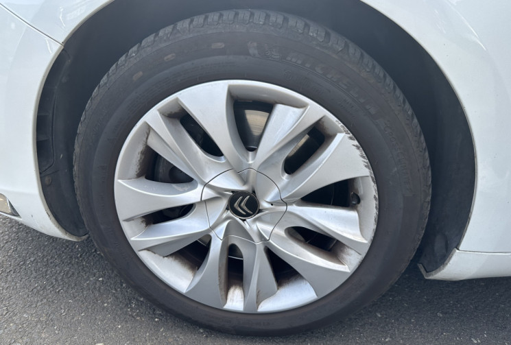 Citroën DS5 2.0 HDi FAP 200 Hybrid4 4x4 BMP6