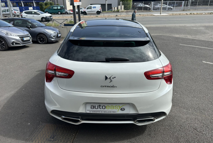 Citroën DS5 2.0 HDi FAP 200 Hybrid4 4x4 BMP6
