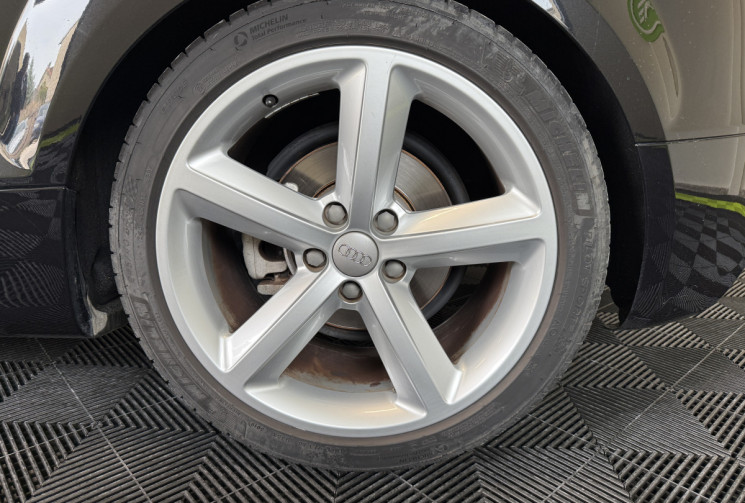 Audi TT TT 1.8 TFSI 160cv S LINE / Très faible kilométrage