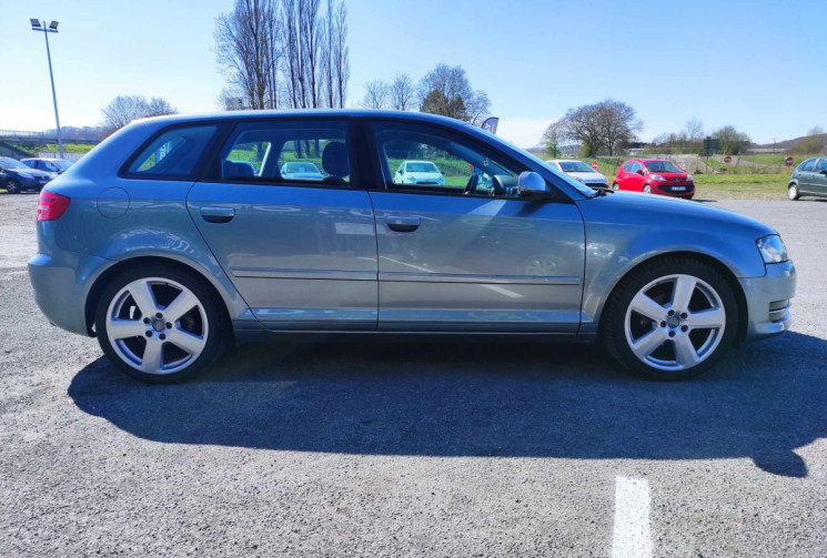 Audi A3 SPORTBACK 1.6 TDI 105 CARPLAY CAMERA INJECTEURS NEUFS CT OK 