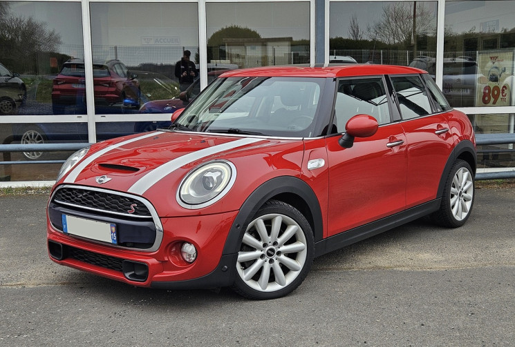 Mini Mini COOPER F55 SD 2.0 170 BVA PACK CHILI